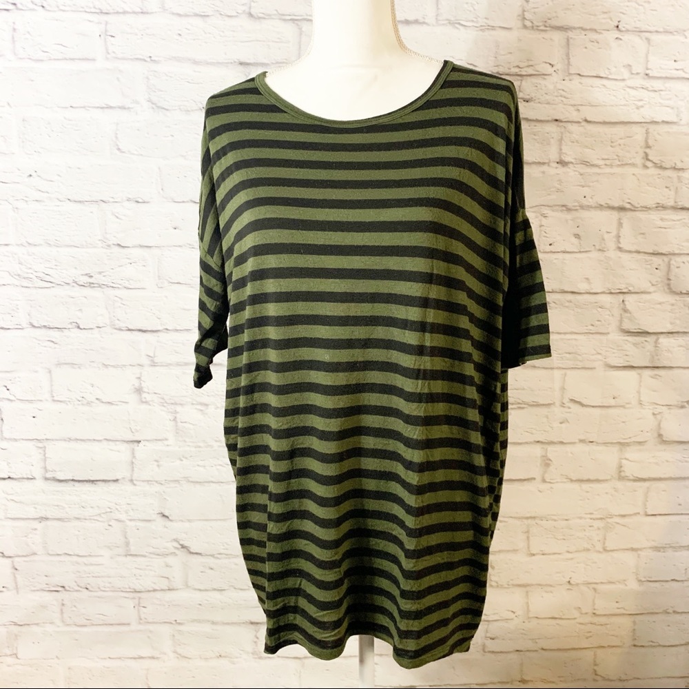 LULAROE Irma Top size XS green black stripe